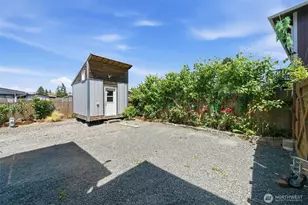 6409 61st St NE, Marysville, WA 98270 - Photo 27