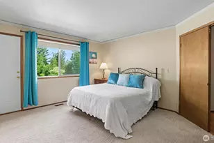 11011 210th St SE, Snohomish, WA 98296 - Photo 15