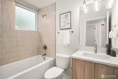 108 29th Avenue E, Seattle, WA 98112 - Photo 13