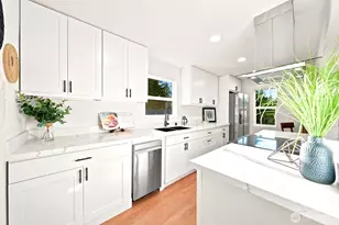 17211 3rd Ave NE, Shoreline, WA 98155 - Photo 17