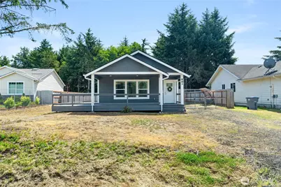 882 Vagabond Avenue SW, Ocean Shores, WA 98569 - Photo 1