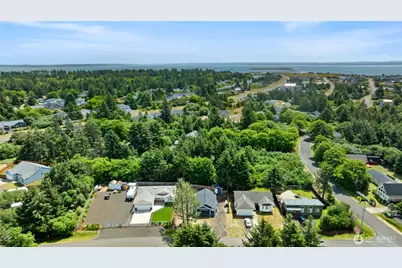 882 Vagabond Avenue SW, Ocean Shores, WA 98569 - Photo 23