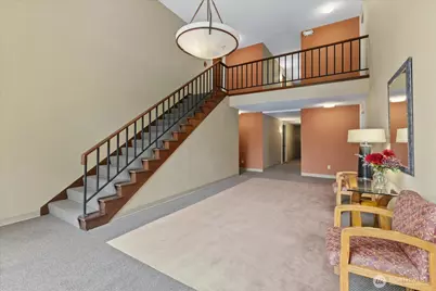 11006 NE 68th Street #819, Kirkland, WA 98033 - Photo 3