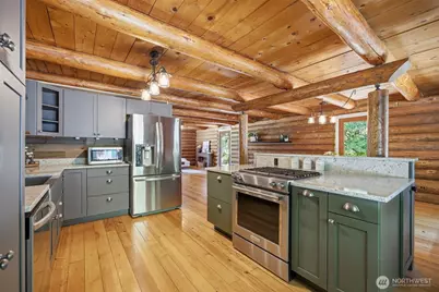 3106 30th Street, Bellingham, WA 98225 - Photo 5