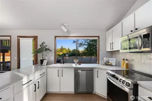 619 S 31st St, Renton, WA 98055 - Photo 11