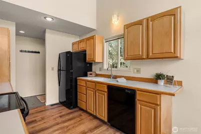 107 Schafer Street #6A, Wenatchee, WA 98801 - Photo 3