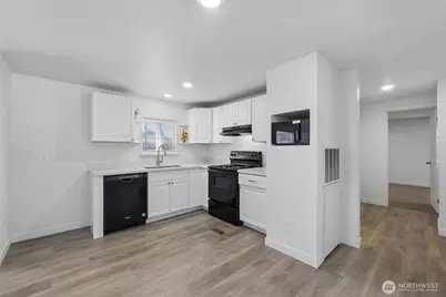 1415 84th Street SE #210, Everett, WA 98208 - Photo 15