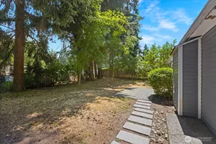 22605 61st Ave W, Mountlake Terrace, WA 98043 - Photo 25