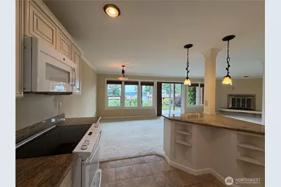 8112 53rd Avenue W #611, Mukilteo, WA 98275 - Photo 7
