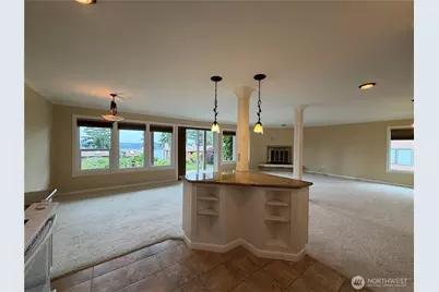8112 53rd Avenue W #611, Mukilteo, WA 98275 - Photo 9