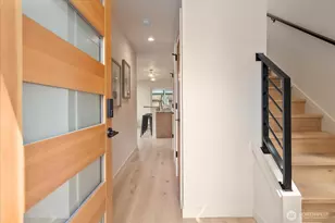 3706 NE 137th St, Seattle, WA 98125 - Photo 3