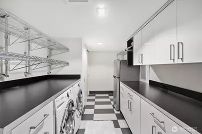 1958 Harvard Avenue E #201, Seattle, WA 98102 - Photo 31