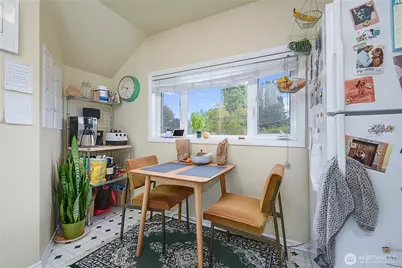910 E Prospect Street, Seattle, WA 98102 - Photo 19