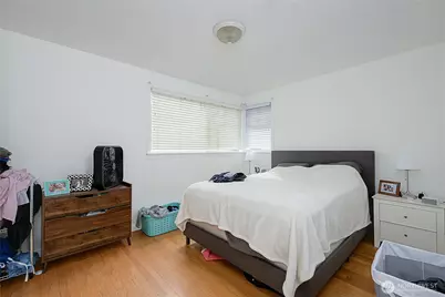 910 E Prospect Street, Seattle, WA 98102 - Photo 11