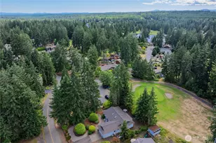 41 E Rainier Dr, Allyn, WA 98524 - Photo 33