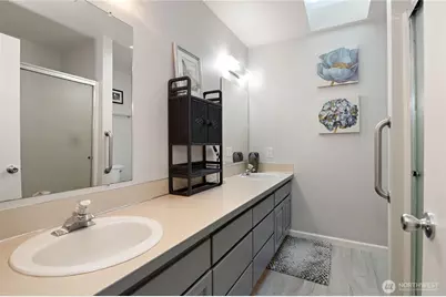 41 E Rainier Drive, Allyn, WA 98524 - Photo 19