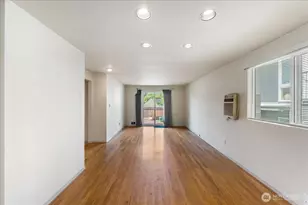 917 28th Ave S, Seattle, WA 98144 - Photo 17