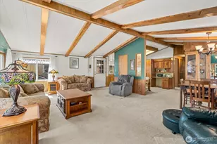 2725 E Fir St, Mount Vernon, WA 98273 - Photo 3