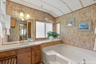 2725 E Fir St, Mount Vernon, WA 98273 - Photo 15