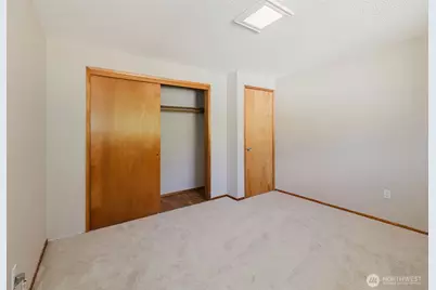 12712 1st Avenue Ct E, Tacoma, WA 98445 - Photo 23