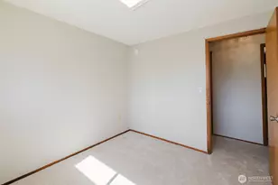 12712 1st Ave Ct E, Tacoma, WA 98445 - Photo 15