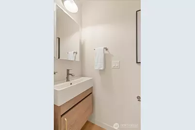 13702 37th Avenue NE, Seattle, WA 98125 - Photo 7