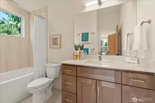 13702 37th Ave NE, Seattle, WA 98125 - Photo 29