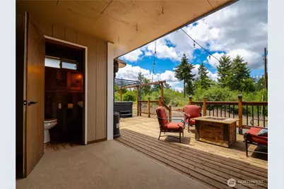 33620 45th Avenue Ct E, Eatonville, WA 98328 - Photo 21