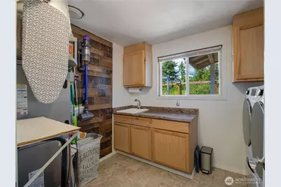 33620 45th Avenue Ct E, Eatonville, WA 98328 - Photo 13