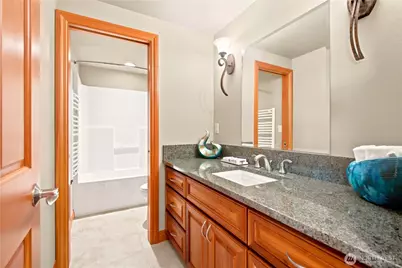 3640 S Shorewood Avenue, Greenbank, WA 98253 - Photo 31