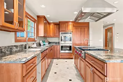 3640 S Shorewood Avenue, Greenbank, WA 98253 - Photo 13