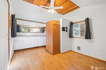 14310 200th Avenue SE, Renton, WA 98059 - Photo 11