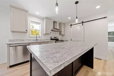 329 E Franklin Street, Chelan, WA 98816 - Photo 11