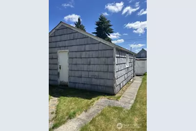 8205 S Bell St Street, Tacoma, WA 98408 - Photo 11