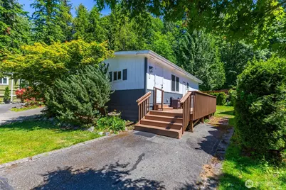 9512 315 Avenue SE #13, Issaquah, WA 98027 - Photo 1