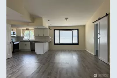 1124 Pinedrop Loop SE, Olympia, WA 98513 - Photo 5