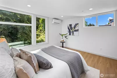 3035 A 21st Avenue W, Seattle, WA 98199 - Photo 13