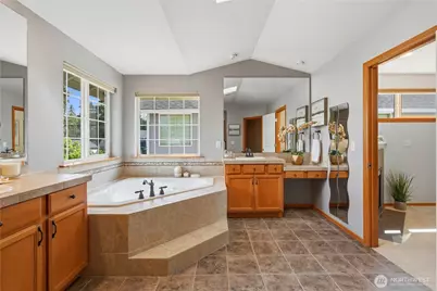 24012 21st Avenue W, Bothell, WA 98021 - Photo 27
