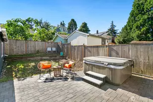 4329 5th Ave NE, Seattle, WA 98105 - Photo 27