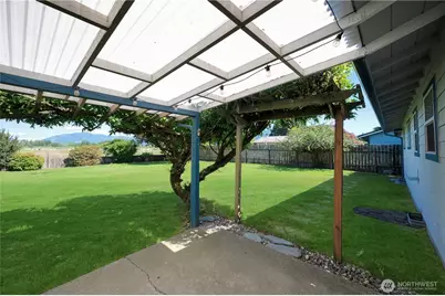 8947 Fruitdale Road, Sedro Woolley, WA 98284 - Photo 21