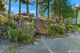 16468 Thorpe Rd NE, Poulsbo, WA 98370 - Photo 11