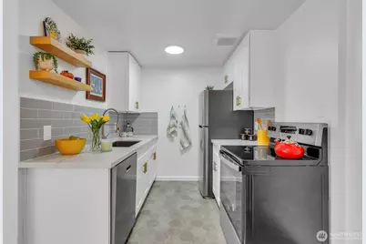 919 2nd Avenue W #505, Seattle, WA 98119 - Photo 9