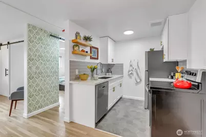 919 2nd Avenue W #505, Seattle, WA 98119 - Photo 11