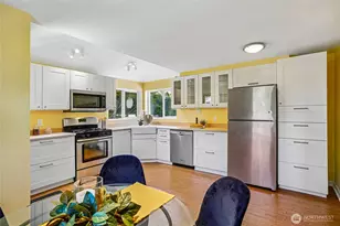 9250 14th Ave SW, Seattle, WA 98106 - Photo 7