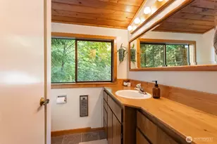 41 Sudden Valley Dr, Bellingham, WA 98229 - Photo 15