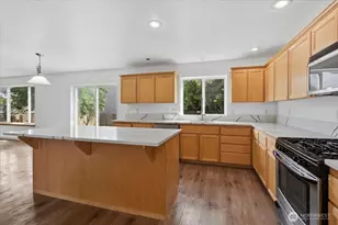 6713 SE 3rd St, Renton, WA 98059 - Photo 9