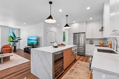 117 6th Street #E, Kirkland, WA 98033 - Photo 11