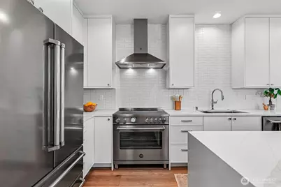 117 6th Street #E, Kirkland, WA 98033 - Photo 9