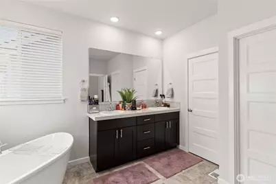 816 163rd Street Ct E, Spanaway, WA 98387 - Photo 11