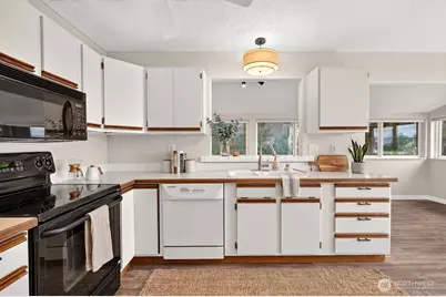 909 N James Avenue, East Wenatchee, WA 98802 - Photo 9
